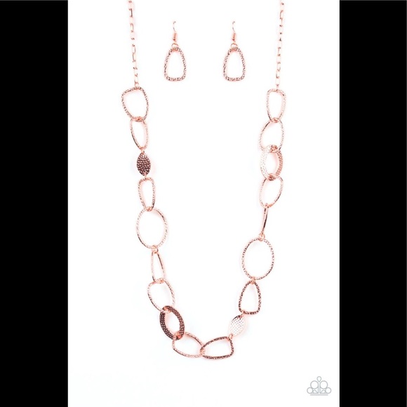 ✨3 for $10✨ Dark rose gold necklace